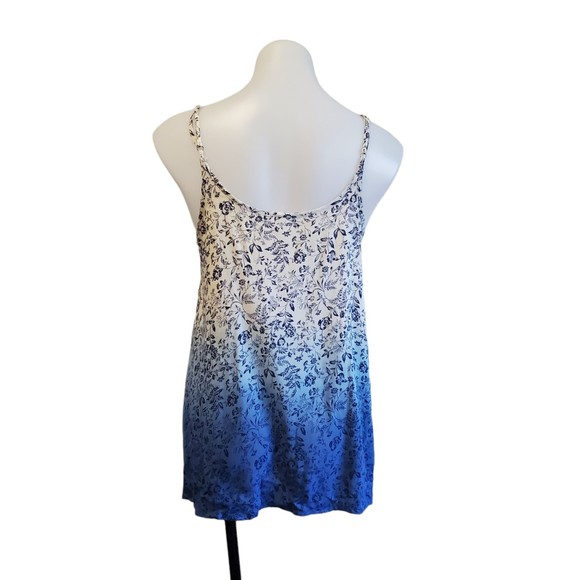 Blue Pepper Sleeveless Tank Blouse Boho Blue White Ombre Floral Print Sz Med - Picture 7 of 10